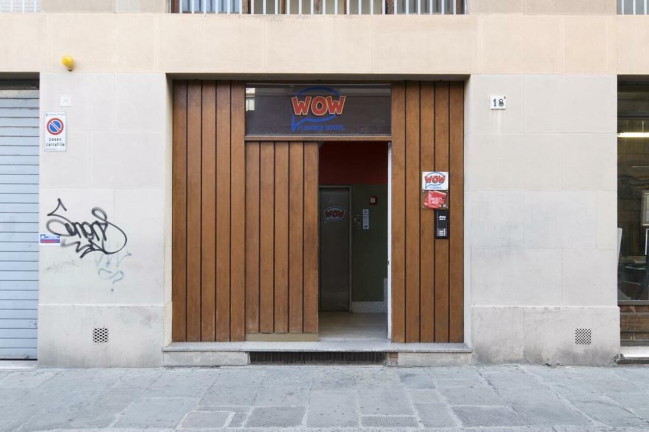 Hostal Wow *