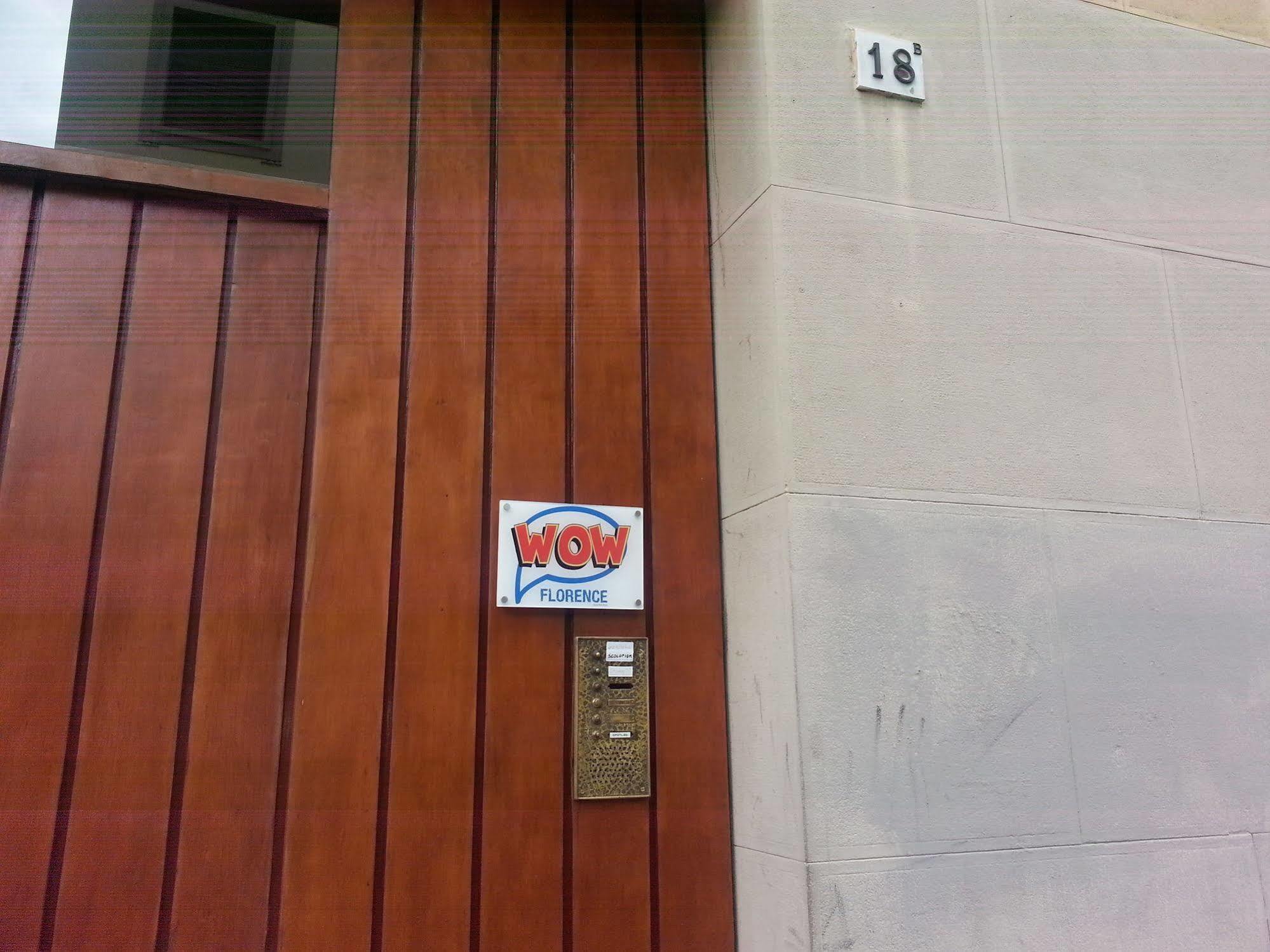Hostal Wow *
